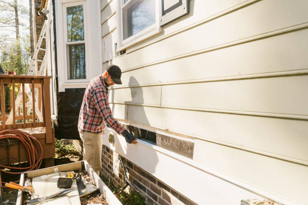Trusted Emergency Siding Repair service in Lakewood, NY - Creative Siding